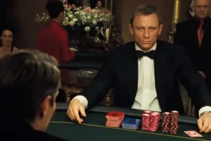 Casino royale escena poker